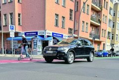 考虑关闭德国工厂：大众汽车深度重
